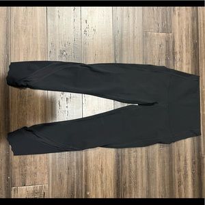 Wunder Under Train High Rise Crop "21" Mesh